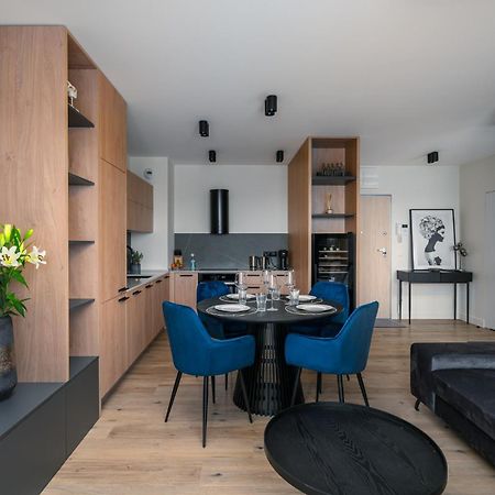 Nice View Apartment, Free Underground Parking, City Square 6 Min Wrocław Eksteriør bilde